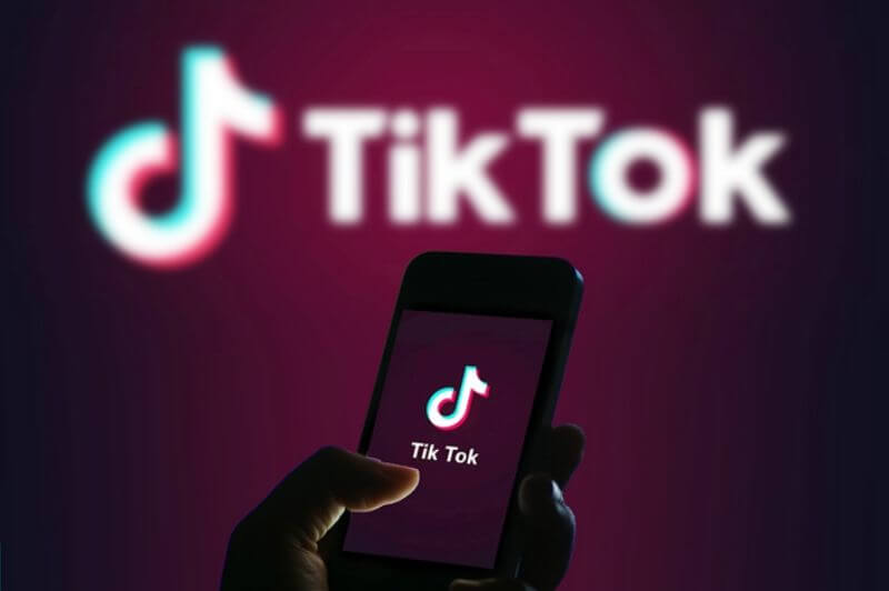 How To Go Live On TikTok? [Complete Step-By-Step Guide]