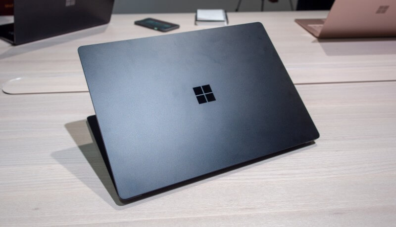Microsoft Surface Laptop 4